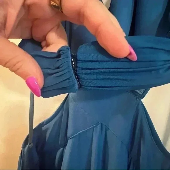 BCBG LONG DRESS SIZE XXS - Picture 5 of 5